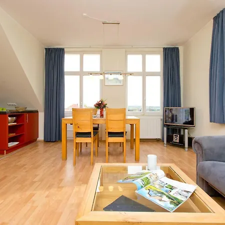 Appartement Frisia 28 *