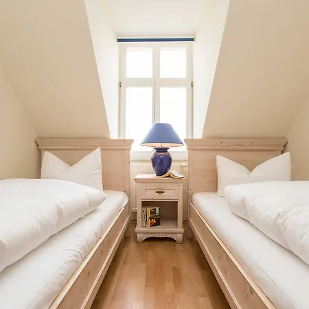 Appartement Frisia 28 *